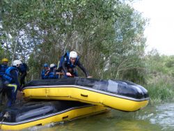 Rafting r�o Cabriel (Grupos escolares)