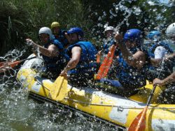 Rafting r�o Cabriel (Grupos escolares)