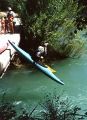 salto en piragua en las Hoces del Cabriel. Puente de Tamayo Venta del Moro r�o Cabriel.